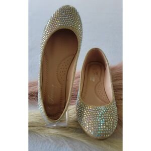 Forever Comfort Womens Size 6.5 Gold‎ With Silver Sparkling Shoes